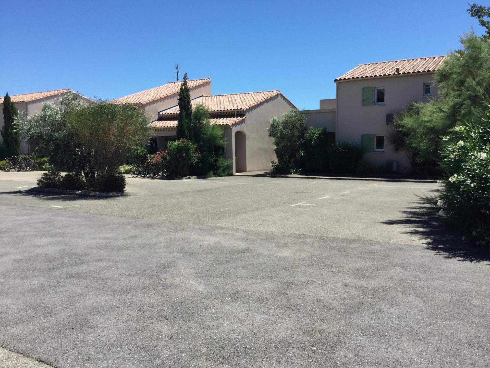 Vila Pleasant Gite, With Collective Heated Swimming Pool, In The Heart Of The Alpilles In Mouries, 4/6 People. Exteriér fotografie